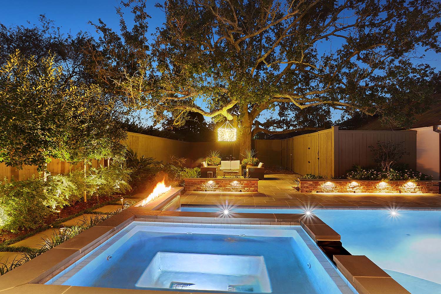 Baton Rouge Pool with Hot Tub Outdoor Pool Entertainment Area